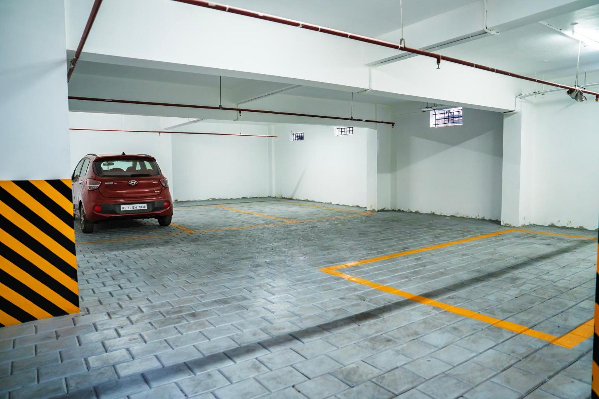 Palcastle Regency Hotel Palakkad Exterior photo